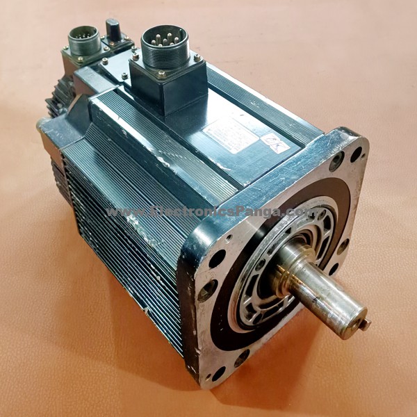 YASKAWA 4400w (4.4kw) SGMGH-44A2A-YR15 AC Servo Motor SM206