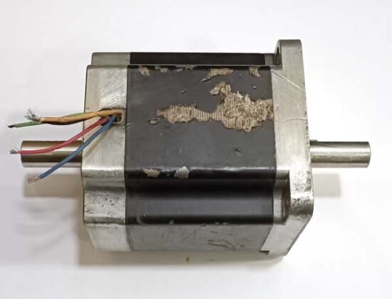 ORIENTAL MOTOR Vexta PK599-NB 2.8A 0.72°/Step 5-Phase Stepping Motor STM84