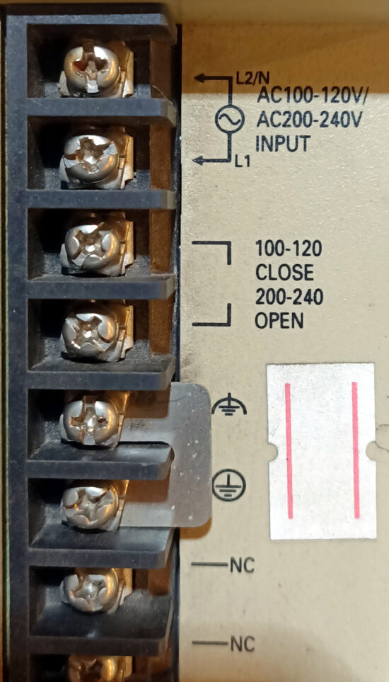OMRON C200H-CN311 C200HW-BI081-V1 C200H-AD003 C200H-OD219 C200H-ID217 C200HW-PA204 Programmable Controller PLC Module PL139 - Image 2