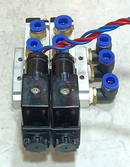 AIRTAC 4V210-08 2-Pieces Solenoid Valves Set with Base N280 - Image 7