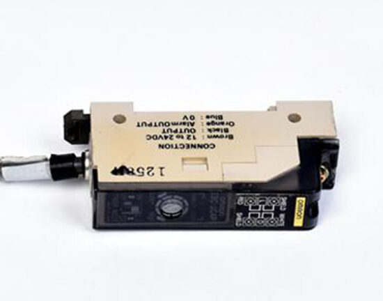 OMRON E3C-JC4P Amplifier Alarm Sensor S155 - Image 3