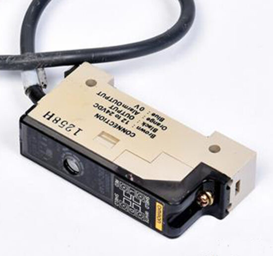OMRON E3C-JC4P Amplifier Alarm Sensor S155 - Image 4