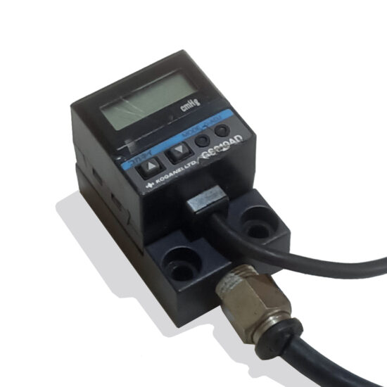 KOGANEI GS210AD 12-24V/DC 4-Wires Pressure Switch Sensor N377
