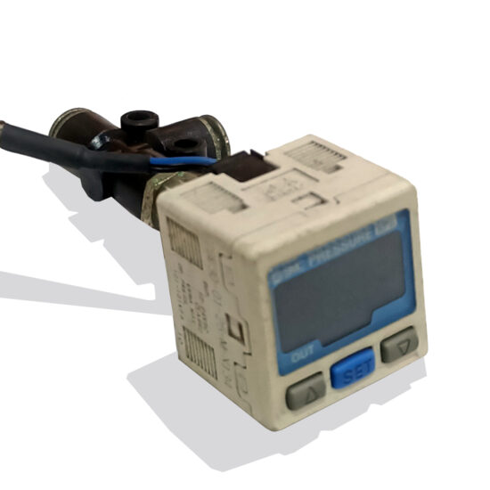 SMC ISE30A-01-N 3-Wires 12-24V/DC -0.1∼1.0MPa Pressure Switch Sensor N353