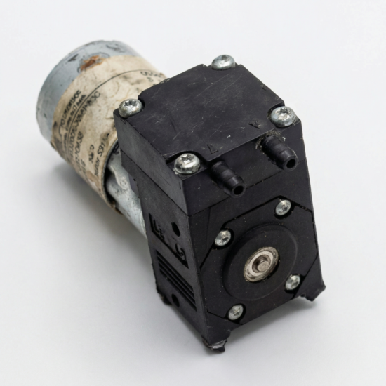 KNF PM22606-NMP830 24V/DC 0.25A Pressure 1.0 DC Pump DM182