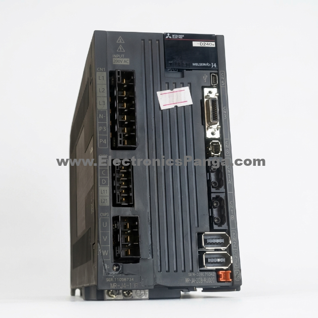 MITSUBISHI 2Kw (2000W) MR-J4-200B-RJJ001-D240 AC Servo Driver SD1539