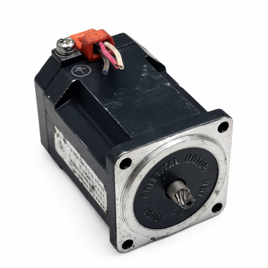 ORIENTAL MOTOR 0IK3GN-D 2.5/3W 200V 2500-3100Rpm Induction Motor DM188