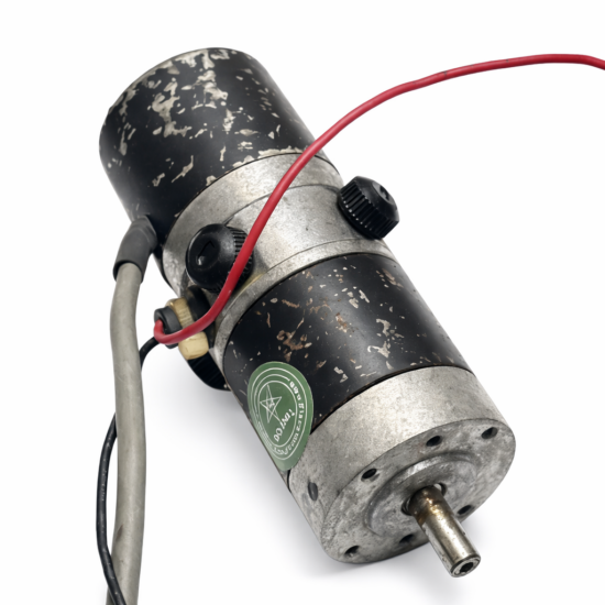 YASKAWA R01SAKOE 24V/DC 4200Rpm DC Motor DCM203