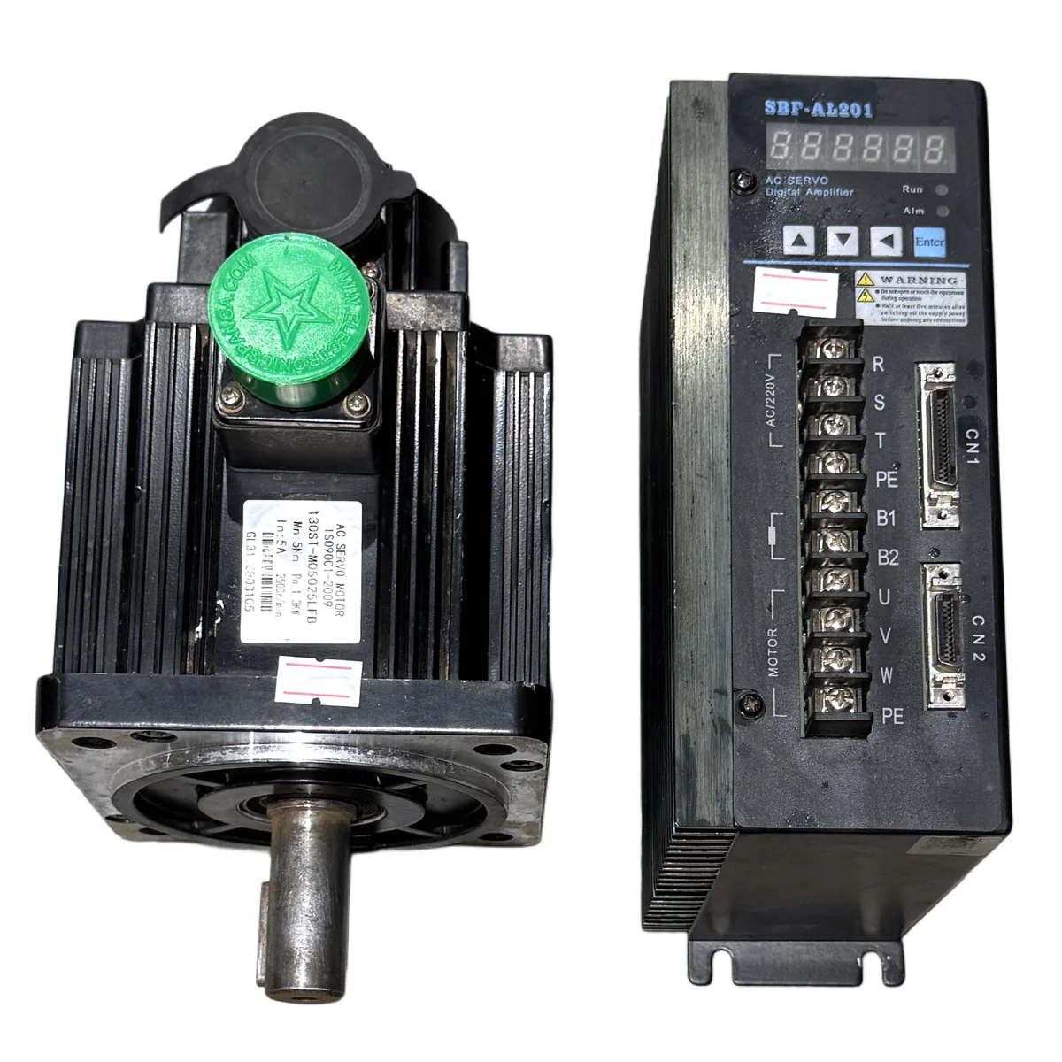 1.3kw (1300w) 130ST-M05025LFB AC Servo Motor + SBF-AL201WW/2-1/V082600 Driver MD424