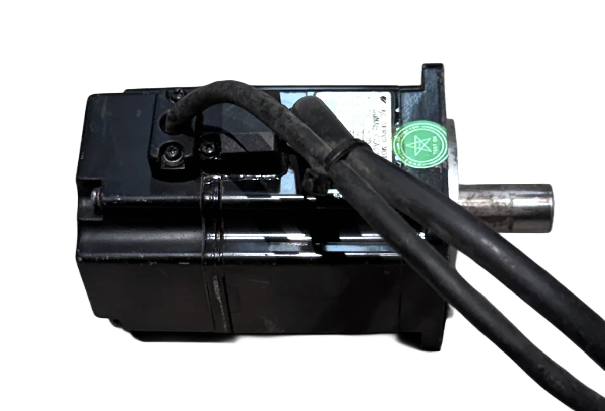 YASKAWA 200W (0.2Kw) SGMAH-02ACA-SW11 AC Servo Motor + SGDH-02AE Driver MD441 - Image 4